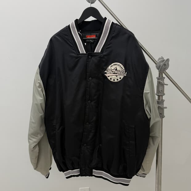 STARDOM 야구점퍼 3XL