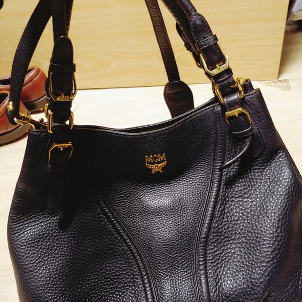 mcm 네츄럴레더 호보백 라지