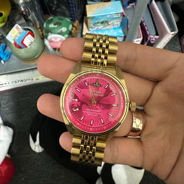 비비안웨스트우드 시계