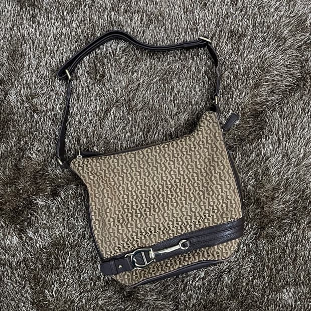 아이그너 AIGNER 브라운 모노그램 가죽 호보백