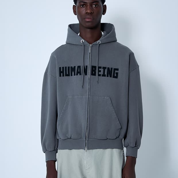 발렌시아가 'HUMAN BEING' 후디