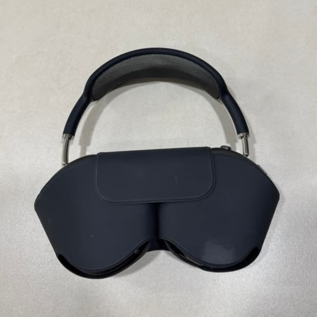 애플 에어팟 맥스 스페이스 그레이 색상입니다. . 문의 없으시면 바로 안