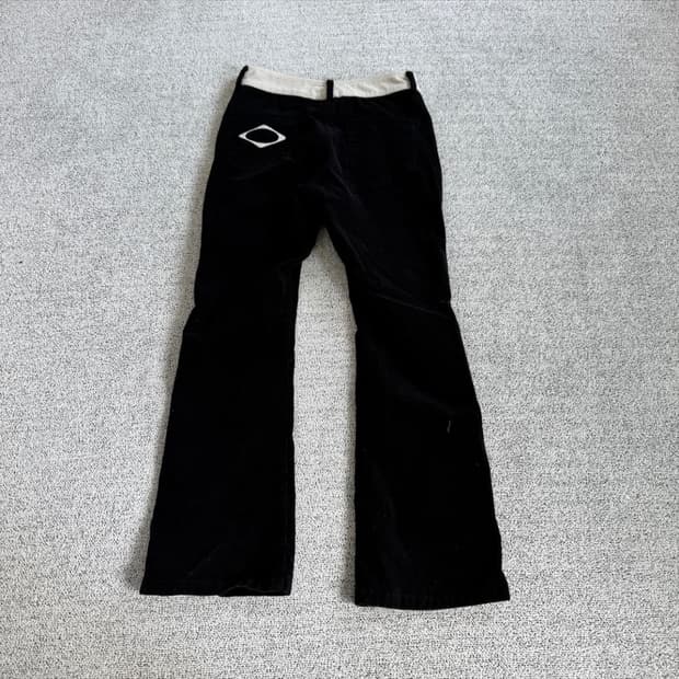 미스치프 부츠컷 팬츠