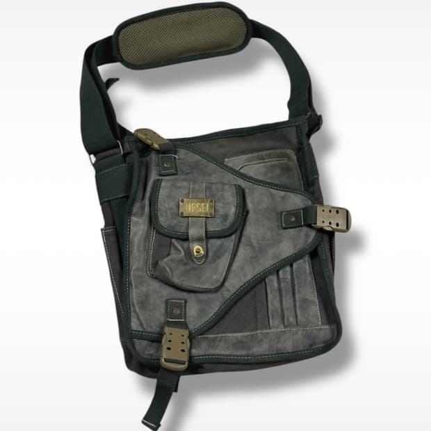 Vintage diesel technical bag
