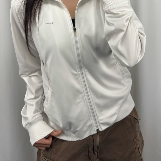 나이키 화이트 트랙탑 집업