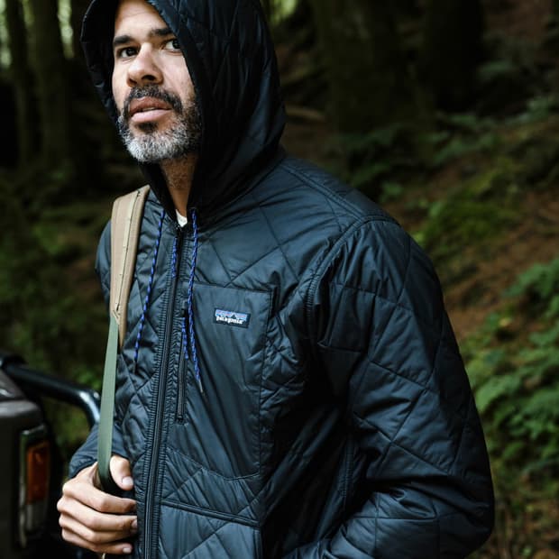 파타고니아 다이아몬드 퀼티드 보머 후디 자켓 블랙 S
