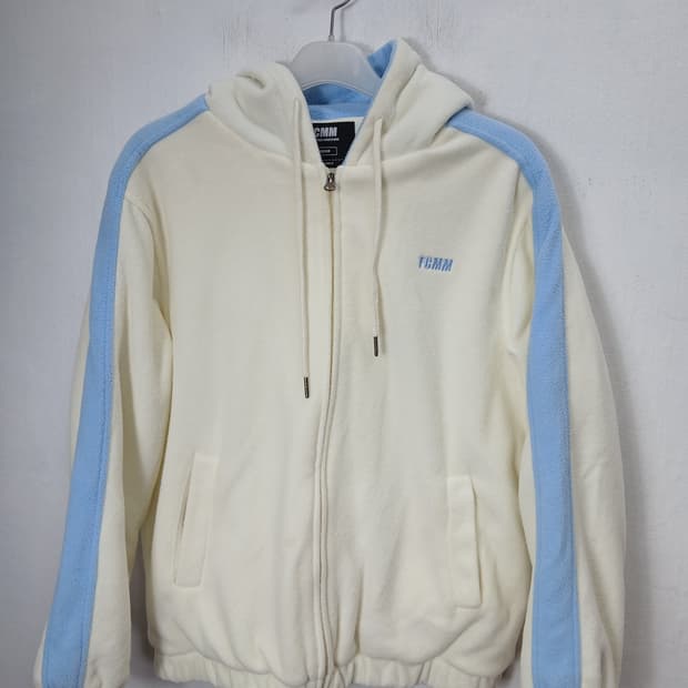 FCMM 후리스 후드집업 누빔 블루아이보리 95-100 새제품급
