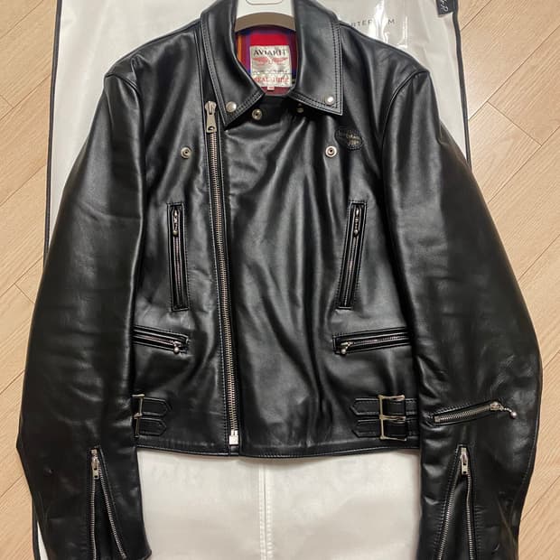 루이스레더 391 라이트닝 홀스하이드 42R 판매합니다