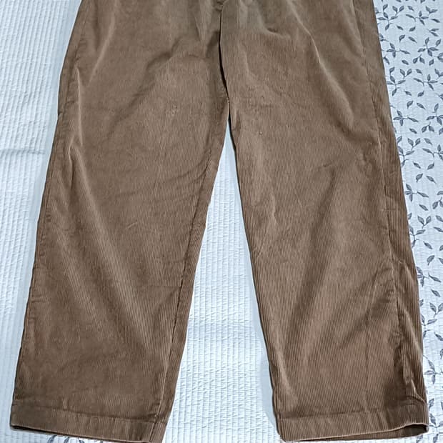 유니클로 코듀로이 밴딩팬츠 L 기장102

