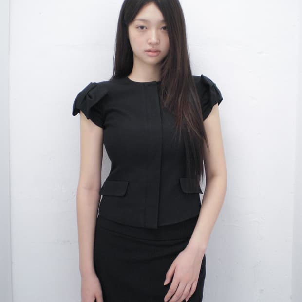 MOSCHINO ribbon sleeve cropped jacket
