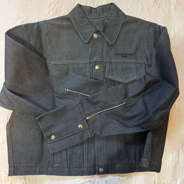 메종키츠네(Masion Kitsune) 데님 자켓 새상품 M사이즈 