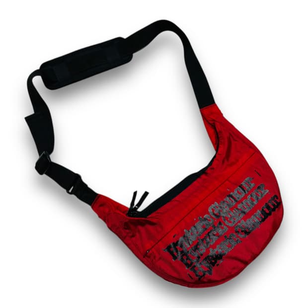 히스테릭 글래머 스펠 아웃 로고 레드 크로스백