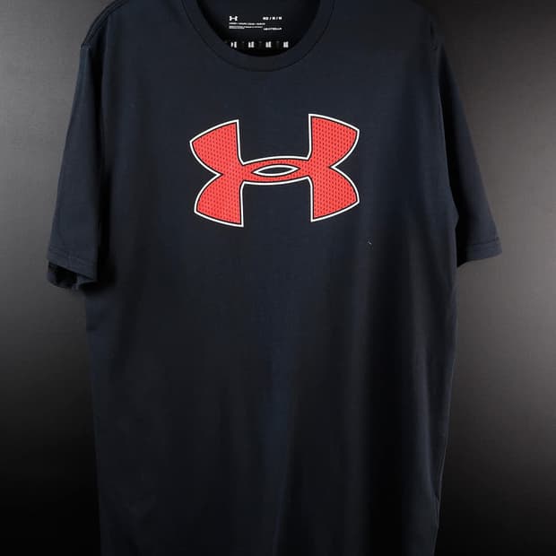 언더아머 빅로고 기능성 티셔츠