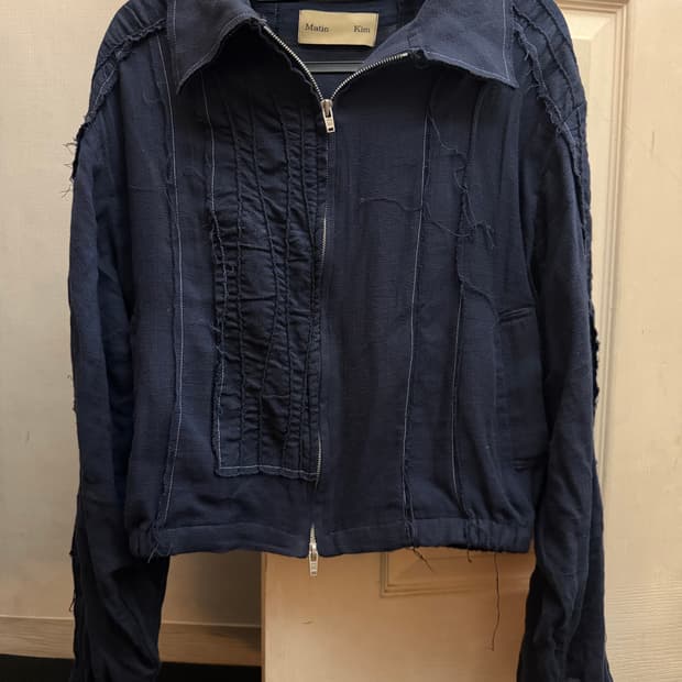 마뗑킴 네이비 자켓