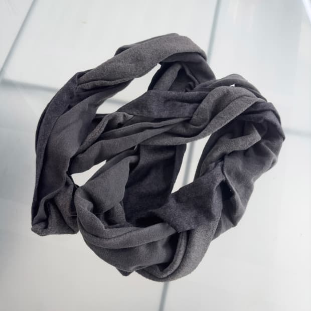 블레스 트위스티드 울 머플러