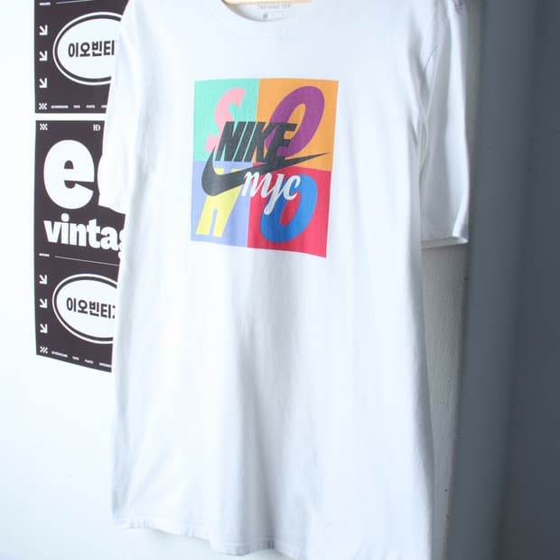 (L-XL) 나이키 반팔 티셔츠 뉴욕 소호 한정판-H32324