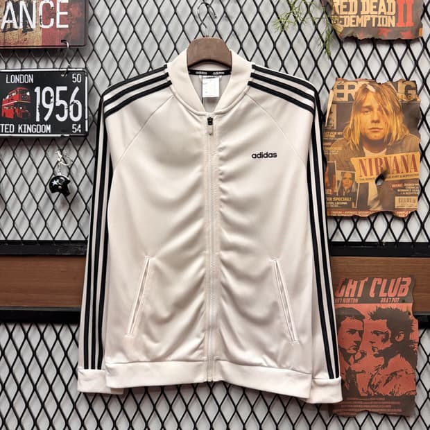 아디다스 오리지널 트랙 자켓 전면 레터링 로고 포인트 화이트 블랙