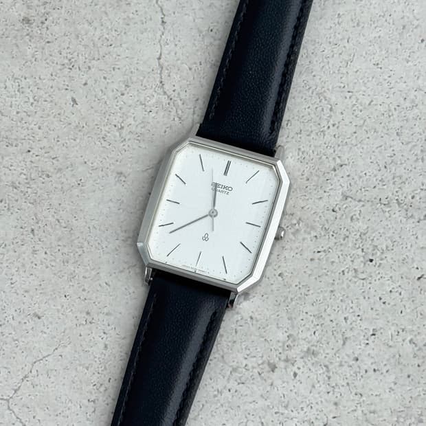 80s 빈티지 세이코 탱크 쿼츠