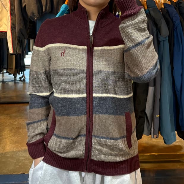 헤지스 배색 니트집업