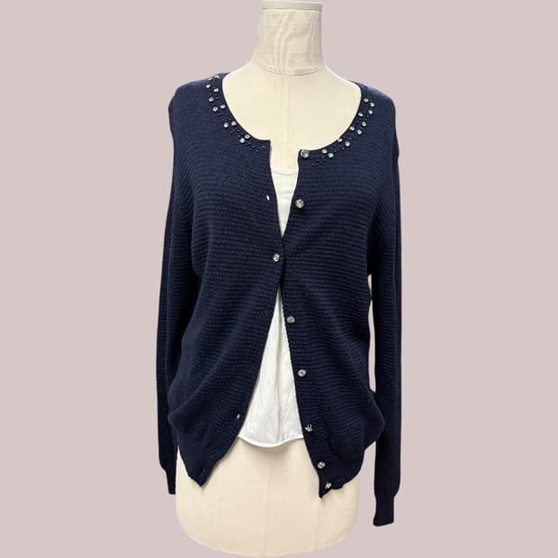 Talbots 넥라인 비즈/라인스톤 장식 니트 가디건