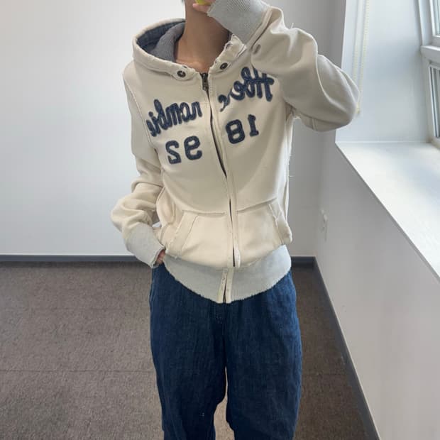 Abercrombie 아베크롬비 레터링 로고 아이보리 후드집업