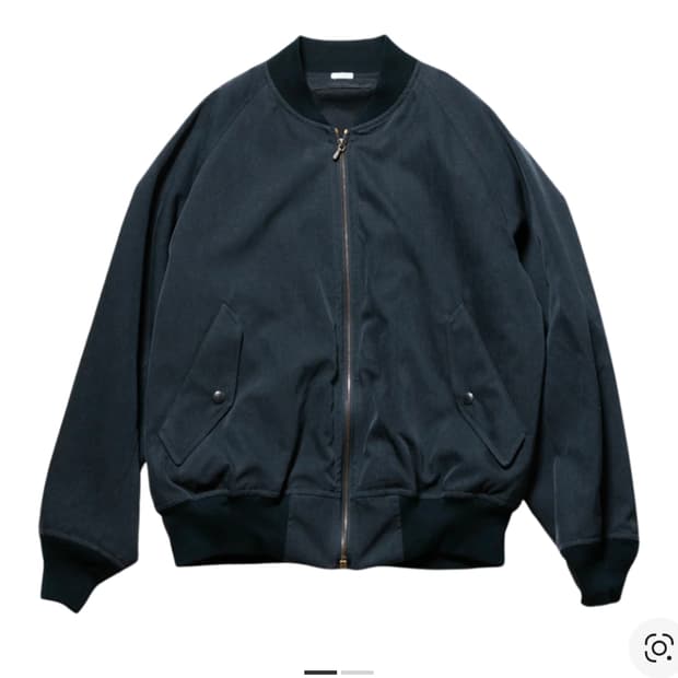 아프레쎄 실크 패딩 네이비 25ss 새제품 2사이즈