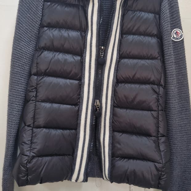 몽클레르 니트 후드 패딩