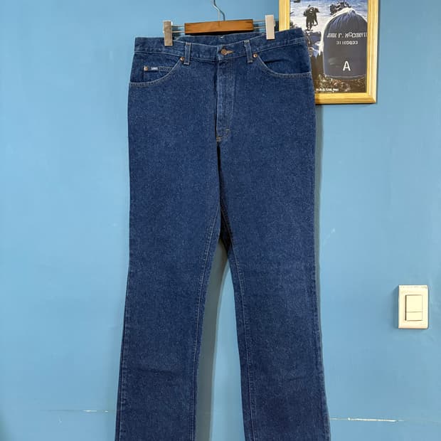 80-90‘s vtg Lee 202 denim pant.