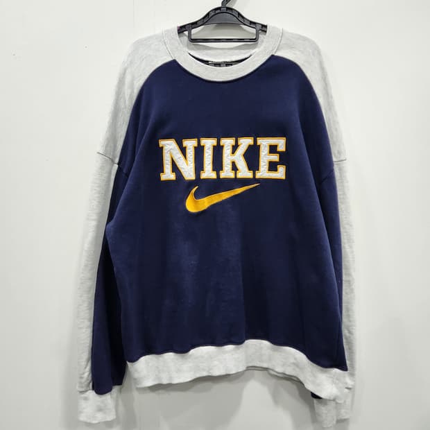 nike90s 나이키 맨투맨 여성 프리사이즈