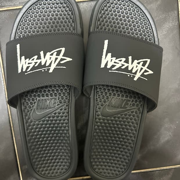 나이키 스투시 슬리퍼