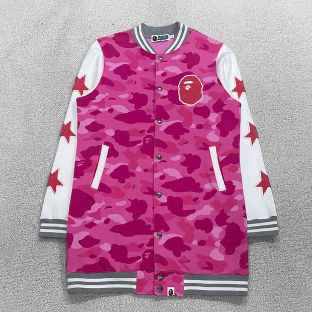 베이프 Bape 핑크 카모 롱 바시티 자켓
