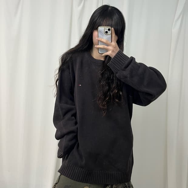 Tommy Hilfiger brown knit