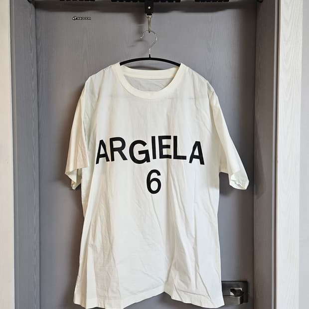 마르지엘라 MM6 티셔츠 42사이즈