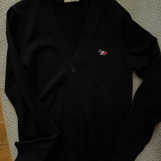 메종키츠네 가디건