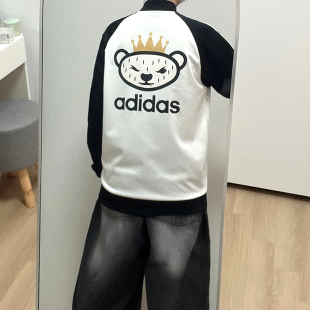 아디다스 니고 베어 25주년 한정판 화이트 블랙 트랙탑 져지