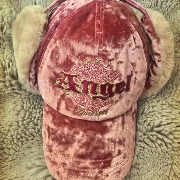 Loevenich 독일 Y2k핑크 벨벳 'Angel 모자