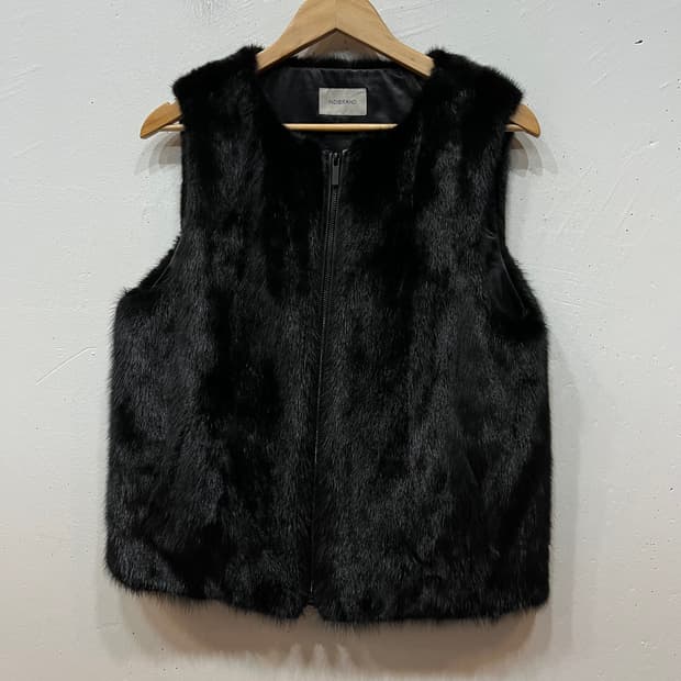 인디브랜드 리얼밍크 베스트 조끼