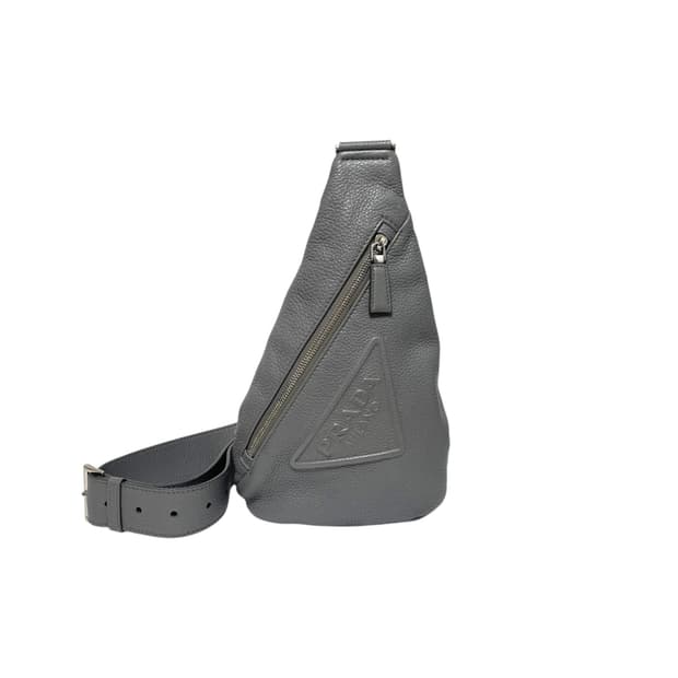 프라다 2VZ098 트라이앵글 남여공용 슬링백 크로스백H00284