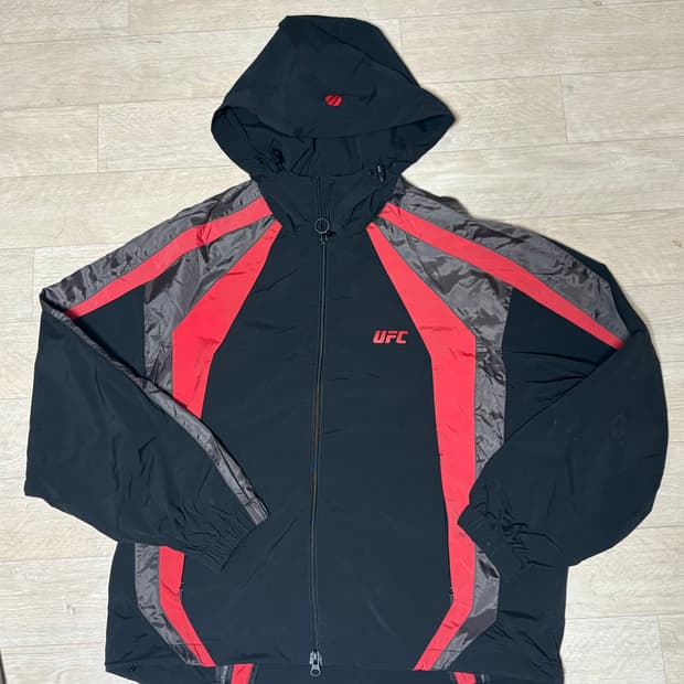 Ufc 바람막이 후드 자켓 s