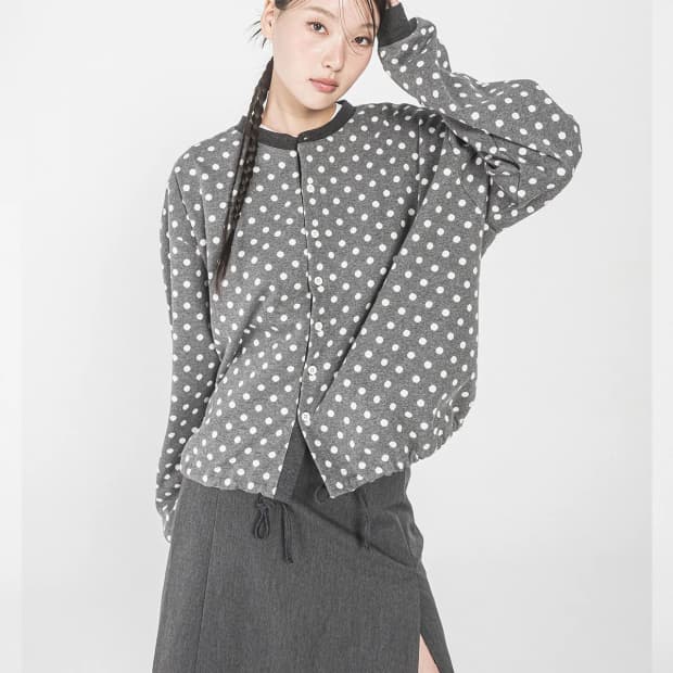 해비즘 도트 가디건
