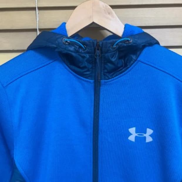 언더아머 남성 스웻자켓 바람막이후드점퍼 s사이즈