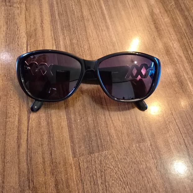 90s Yves Saint Laurent 입생로랑 선글라스 일본백화점