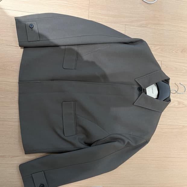 파브레가 메리노 울 파이핑 히든 자켓(차콜)