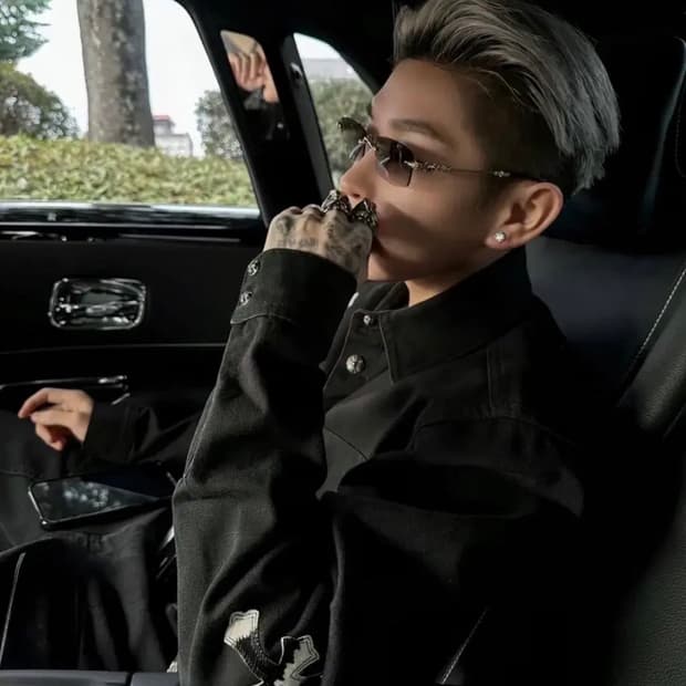 크롬하츠 필스3 샤이니실버