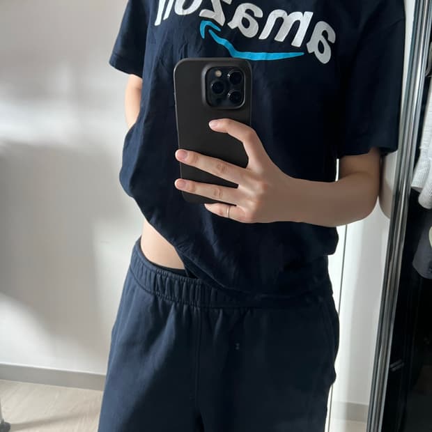 vintage amazon graphic tee