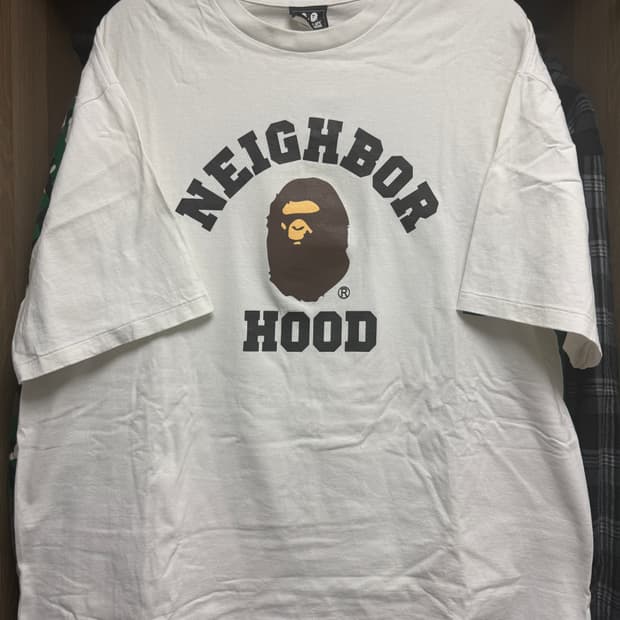 베이프 x 네이버후드 티셔츠 화이트