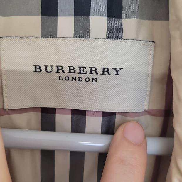 버버리  정품 여성 패딩 자켓-S사이즈