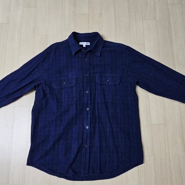 유니클로 JW앤더슨 셔츠