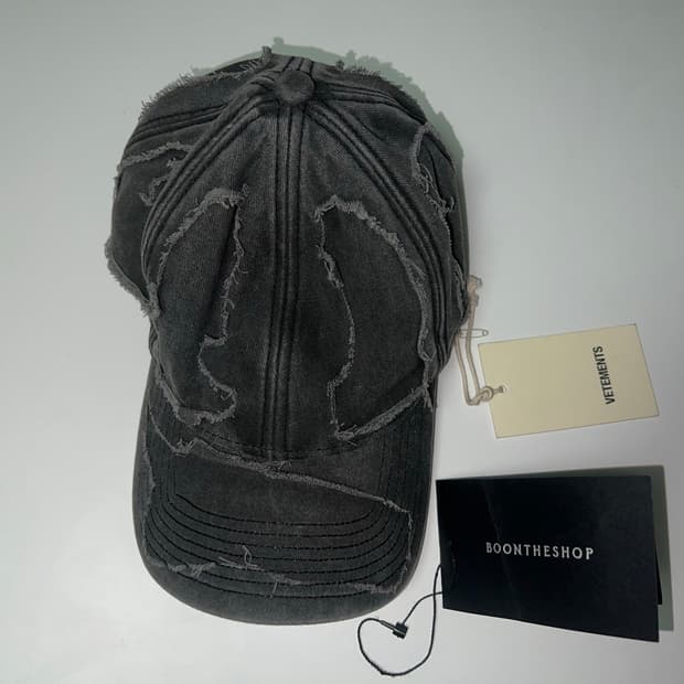 vetements 볼캡