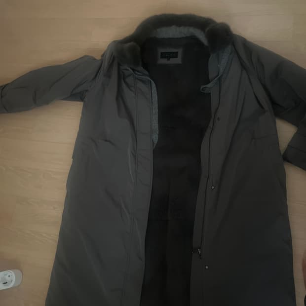 emcee 토끼털 패딩 코트